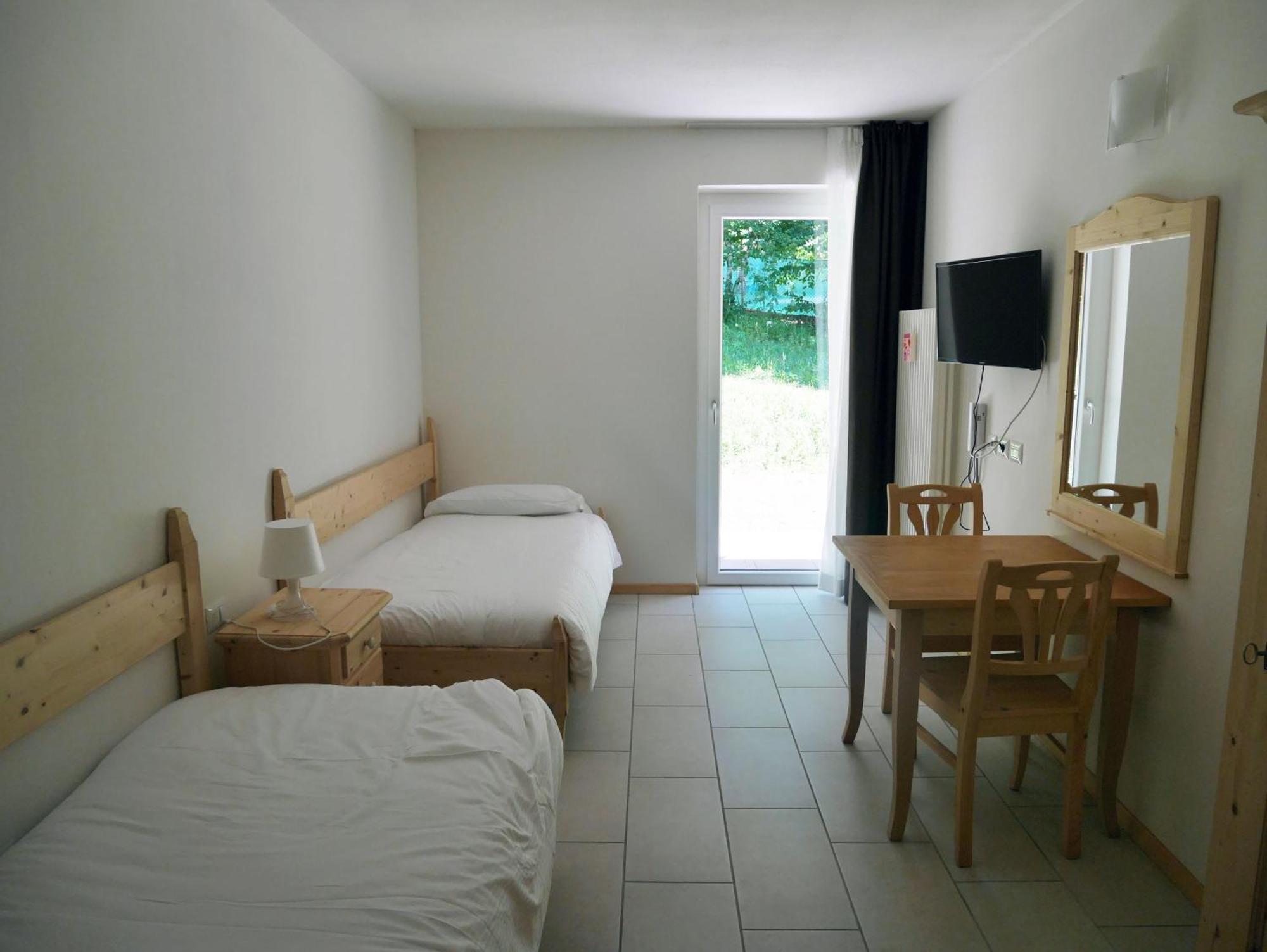 Hotel Elbele Garni Фолгария Стая снимка