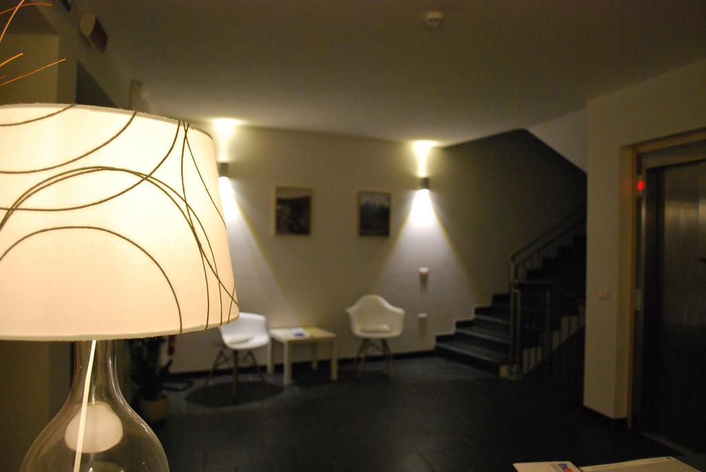 Hotel Elbele Garni Фолгария Екстериор снимка
